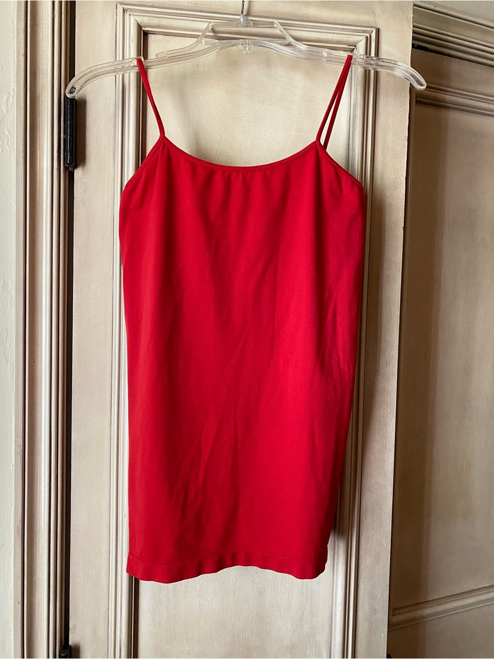 Pure Zone Women’s Red Solid Spaghetti Strap Camisole Tank Top, size S/M